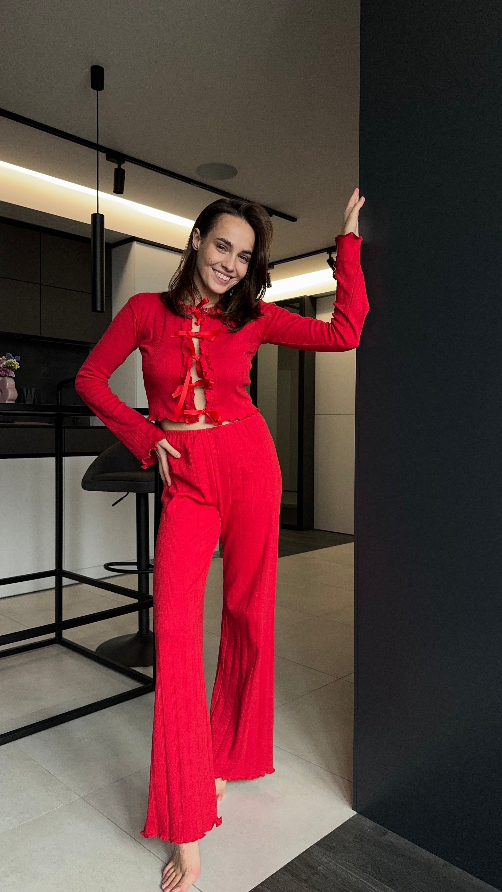 MOTHER JULIA RED - KIVVI_UKRAINIAN_BRAND